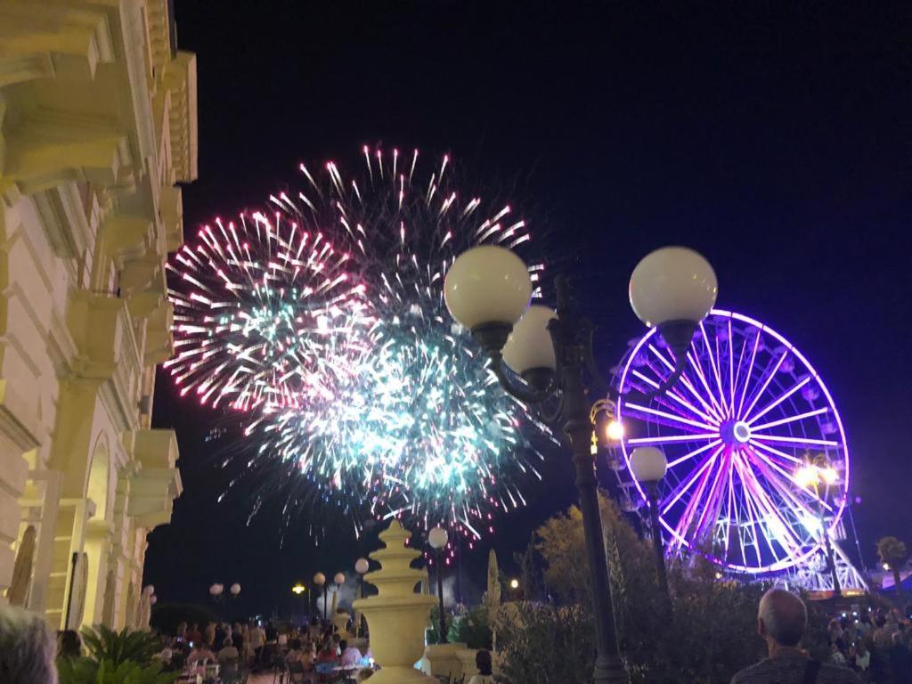 Grand Hotel Cesena Bagian luar foto